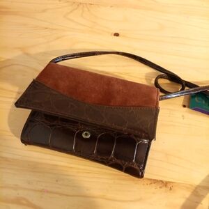 Vintage Chateau Dark Brown Leather Purse